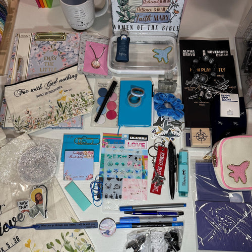 Charming Hand Picked 20 Item Themed Bundle